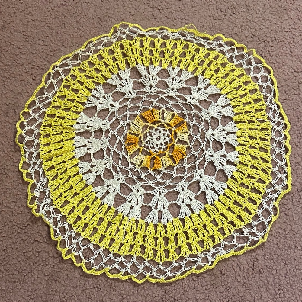 VTG HAND CROCHETED DOILY 14.5” White Orange Yellow Gradient Vintage Handmade